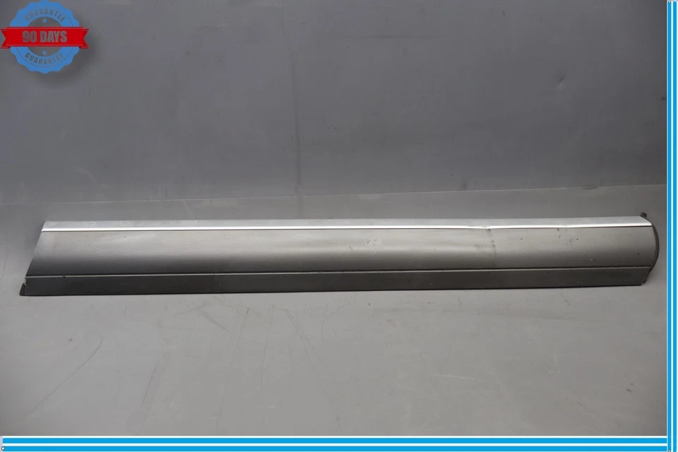 Moldura de puerta inferior delantera derecha lado pasajero Porsche Cayenne 03-10 OEM Foto 1 de 4