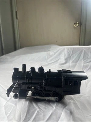 Lionel A.T.S.F.  Steam Locomotive #8300 - Image 1 of 4