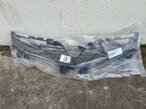 Kühlergrill Stoßstange vorne Renault Twingo III Restyling Cod 623107939R - Bild 1 von 5