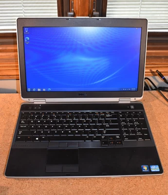 Dell Latitude E6530 Intel Core i5-3320M 2.6GHz Windows 7 Pro 128GB SSD 32-bit - Image 1 of 4
