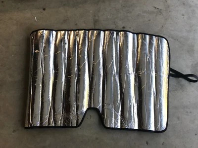 FIAT 500C 2012 - 2017 FRONT WINDSHIELD SUNSHADE  - Image 1 of 3