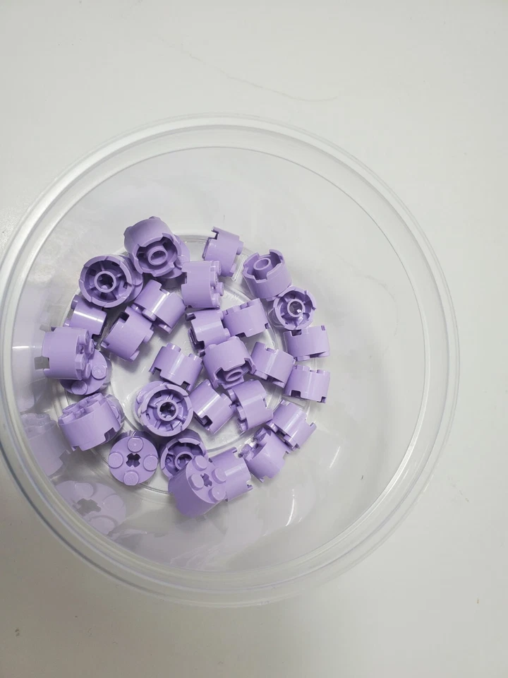 NEW LEGO Parts 3941 Lavender Brick Round 2 x 2 with Axle Hole 6223600 Lot of 4 - Image 1 of 1