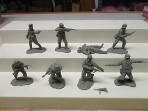 Conte WW II Longest Day Playset 54 mm German Infantry Set 1 Figures Army Men I74 - Picture 1 of 7
