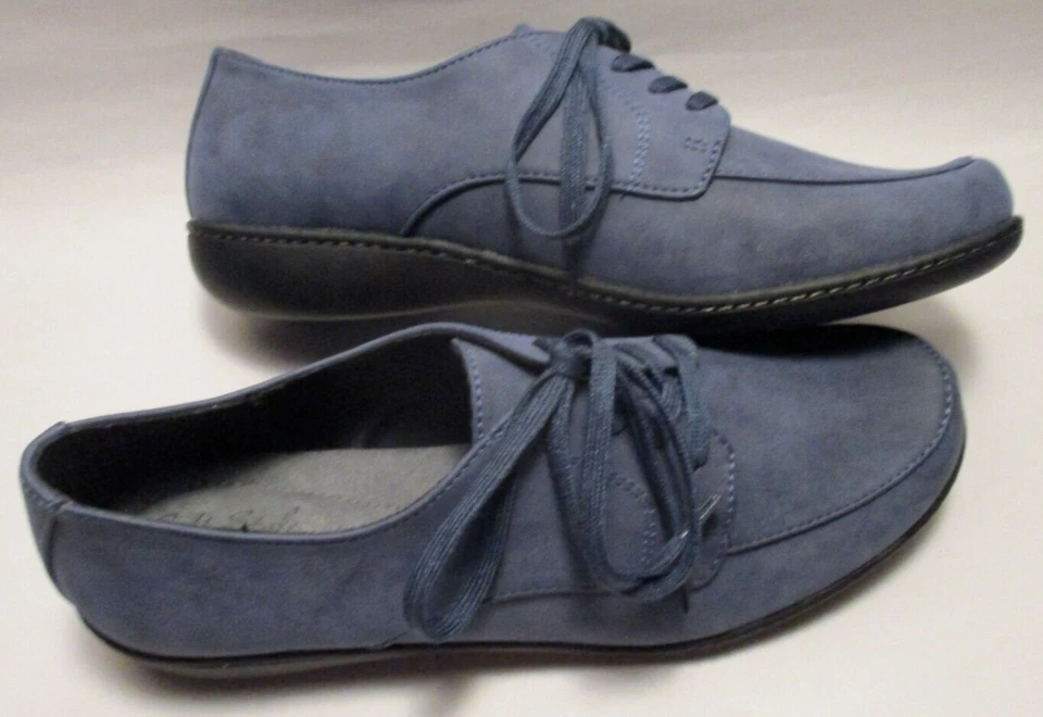 New Soft Style Womens 9M Blue Faux Suede Cushion Oxford Lace Up "Sensible" Shoes - Image 1 of 4