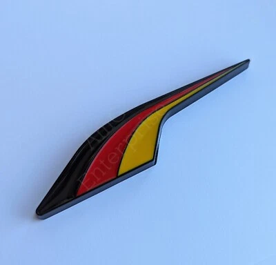 Insignia trasera de coche bandera tricolor alemana negra para Audi A1 A2 A3 A4 A5 A6 A7 A8 TT S - Imagen 1 de 4