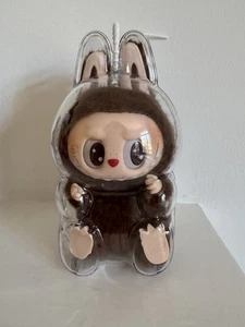 LABUBU - The Monsters - Have A Seat Vinyl Plush - Duoduo (Secret) - Picture 1 of 2