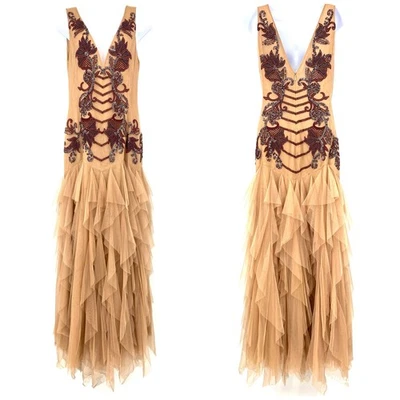 BCBGMAXAZRIA 2 Vestido de Noche Bordado Floral Tul Desnudo Volantes Foto 1 de 4