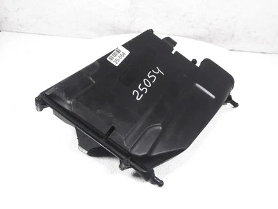 2007-2009 Mercedes-Benz E320 Passenger Air Cleaner Intake Box 642-094-22-04 - Image 1 of 4