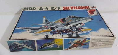 I133307 KIT ESCI 1/48 n. 4021 - Aereo MDD A-4 E/F Skyhawk - Immagine 1 di 4