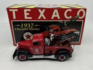 First Gear 19-2584 1:34 Scale Die Cast Texaco 1937 Chevrolet Wrecker - Picture 1 of 1
