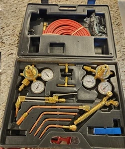 Gas Welding Cutting Torch Kit Oxy Acetylene Oxygen Brazing Set - Picture 1 of 8