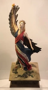 SELTEN Duncan Royale Kalender Geheimnisse - Juli-Statut 16" geflügelte Freiheit patriotisch - Bild 1 von 12