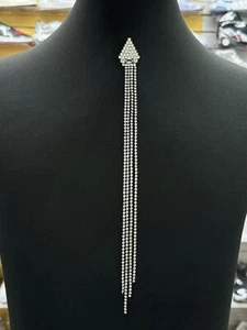 GUCCI ALESSANDRO MICHELE orecchino triangolo lungo nappa singola dichiarazione - Foto 1 di 7