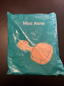 Laerdal Mini Anne Global CPR Student Kit Blow Up Mannequin Kit - Picture 1 of 2