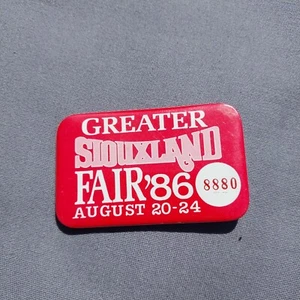 Greater Siouxland Fair 1986 #8880 Button 2 3/4" x 3 3/4" - Picture 1 of 2
