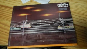 Märklin Z 8199 Oberleitungsset O/T1+T2+T3   in OVP - Bild 1 von 2