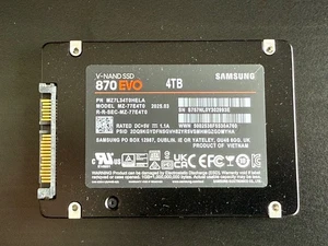 Samsung 870 EVO 4 TB SATA 2.5″ SSD – Model MZ‑77E4T0B/AM - Zdjęcie 1 z 2