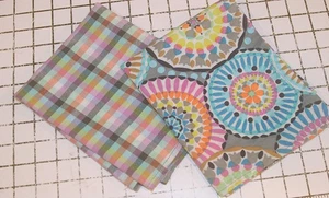 Vera Bradley Geschirrtuch 2er Set Küche sonnig Medaillon kariert 26" x 15" - Bild 1 von 5
