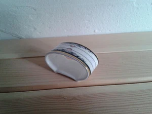 Royal Doulton - Rhodes - Napkin Ring - Picture 1 of 1