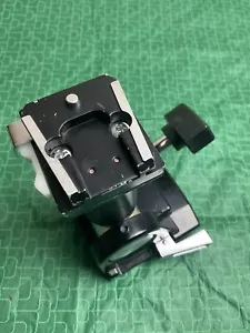 Hitachi Denshi AT-21A Viewfinder Adaptor - Picture 1 of 5