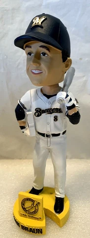 MILWAUKEE BREWERS RYAN BRAUN "CHEESE BASE" SGA BOBBLEHEAD..2013..NIB Cover