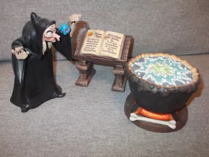WDCC Disney Hag Evil to the Core with Box & COA Snow White - Picture 1 of 13