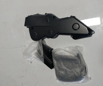 Оригинальная углеродная крышка передней звездочки 13–15 Ducati Hypermotard 821 939 96980221a - Изображение 1 из 4