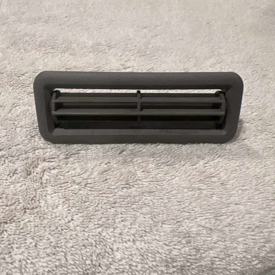 1995-1999 GM Chevrolet Suburban Tahoe GMC Yukon AC потолочная решетка серый цвет - Изображение 1 из 1