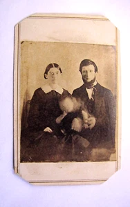 Antique CDV Photograph Man Woman Blurry Child Portrait TW Taylor West Chester PA - Picture 1 of 3