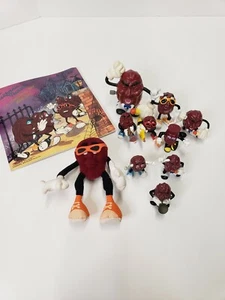 Vintage California Raisins 1980er Spielfigur 10 Stück und Buch. P - Bild 1 von 2