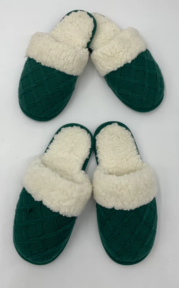 Victoria's Secret Knit Sherpa Lined Slippers Medium 7/8 NWD - Image 1 of 1