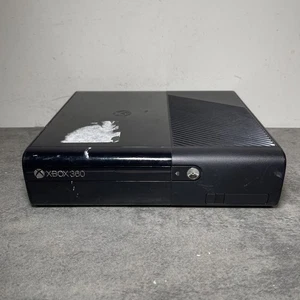 Xbox 360 E Console Model 1538 For Repair- Tested Powers On - Picture 1 of 11
