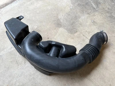 OEM, 2014-2016 Subaru Forester 2.5L Air Cleaner Intake Tube Pipe Line Resonator Foto 1 de 4