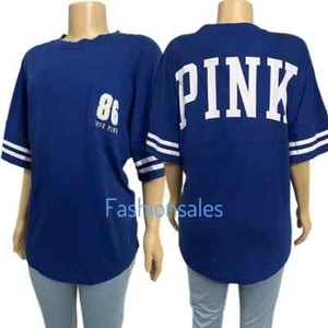 Maglietta Victorias Secret ROSA Varsity maniche corte crew blu medio nuova - Foto 1 di 4