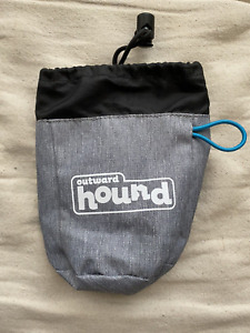Outward Hound Training Treat Bag Pouch Waist Clip  5" x 6" x 3"