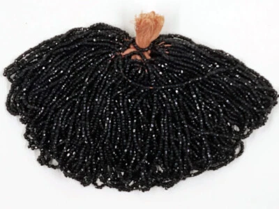 Antiguo Mini Master Hank Cuentas de Luto de Vidrio Negro Victoriano BB27-55 de Colección Foto 1 de 4