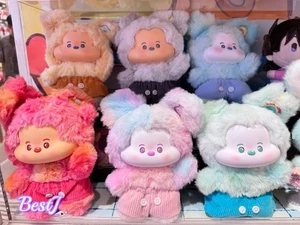 MINISO HEAD IN THE CLOUDS SERIES VINYL PLUSH BLIND BOX PENDANT ART TOYS - Picture 1 of 36