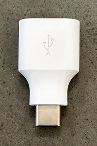Official Google USB-C Adapter Type-C to USB Adapter Google Pixel - Photo 1 sur 3