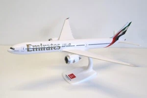 PPC 374991 1:200 Boeing 777-9 Emirates Plastic Push-Fit - Picture 1 of 1