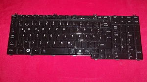 Toshiba p300 Keyboard Portuguese - Picture 1 of 2