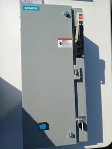 NEU Siemens GRÖSSE 0 NICHT SICHERUNGSKOMBO FVNR SCHWERLAST MOTORSTARTER # 17CP92BF81 - Bild 1 von 6