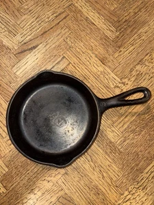 Vintage Wagner Ware Gusseisen Pfanne Nr. 3. 6,5 Zoll. - Bild 1 von 4