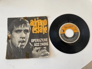 DISCO 45 GIRI ADRIANO CELENTANO ADRIANO ESTATE LEGGI DESCRIZ. - Picture 1 of 2