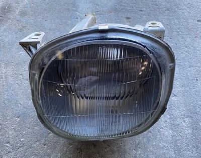 94-99 1995 TOYOTA CELICA FAROL DE MOTORISTA ESQUERDO FEIXE ALTO INTERNO FRETE RÁPIDO - Imagem 1 de 4