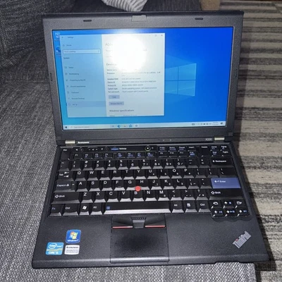 Lenovo ThinkPad X220 Intel Core i5 500GB HD RAM 4GB Win 10 - Imagem 1 de 4