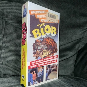 The Blob Movie VHS Original Steve McQueen Color Classic Horror Goodtimes SEALED - Picture 1 of 6