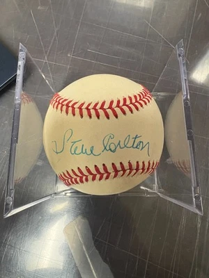 Steve Carlton and Warren Spahn Signed Baseball BAS COA - Image 1 of 4