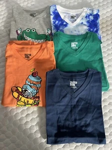 Lot of 5 Spotted Zebra Short Sleeve Tshirts - Size 8 Medium (A1) - Picture 1 of 3