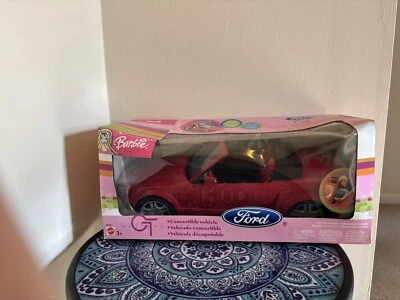 Barbie Ford Mustang GT coche convertible rojo nuevo en caja Foto 1 de 4