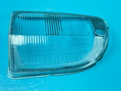 Faro izquierdo Ford Taunus P5 Hella cristal faro genuino NOS Foto 1 de 4